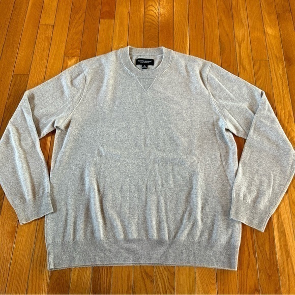 Banana Republic 100% Cashmere Light Gray Size XL Long Sleeve Crew Neck Sweater